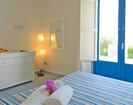 Borgo Rio Favara 4* Испика